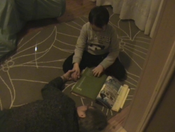 &Mu;&iota;&alpha; &alpha;&pi;ά&nu;&tau;&eta;&sigma;&eta;