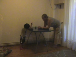 &Alpha;&kappa;&omicron;&upsilon;&lambda;&omicron;&upsilon;&theta;ώ &tau;&omicron; &pi;&alpha;&iota;&delta;ί