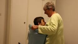 &Theta;&alpha;&upsilon;&mu;&alpha;&tau;&omicron;&upsilon;&rho;&gamma;ό &pi;&alpha;&iota;&chi;&nu;ί&delta;&iota;