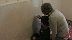 &Eta; &sigma;&upsilon;&mu;&mu;&epsilon;&tau;&omicron;&chi;ή